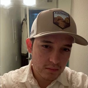 Meet your Posher, Kristopher